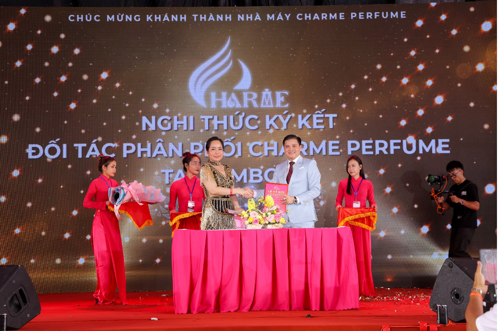 Charme Perfume đã ký kết hợp tác chiến lược với đối tác đến từ Cambodia